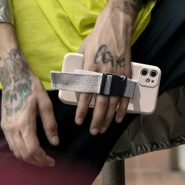 shoulder hand and wrist strap phone case (5)