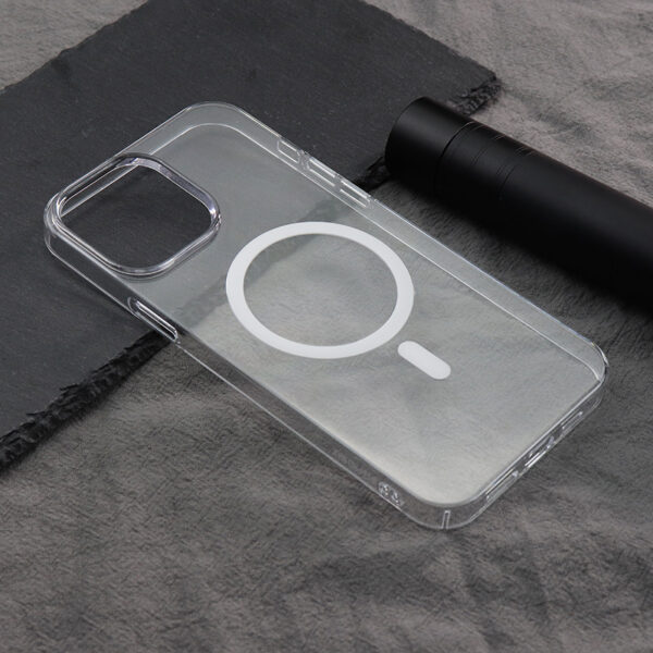 clear and matte hard plastic phone case magsafe compatible